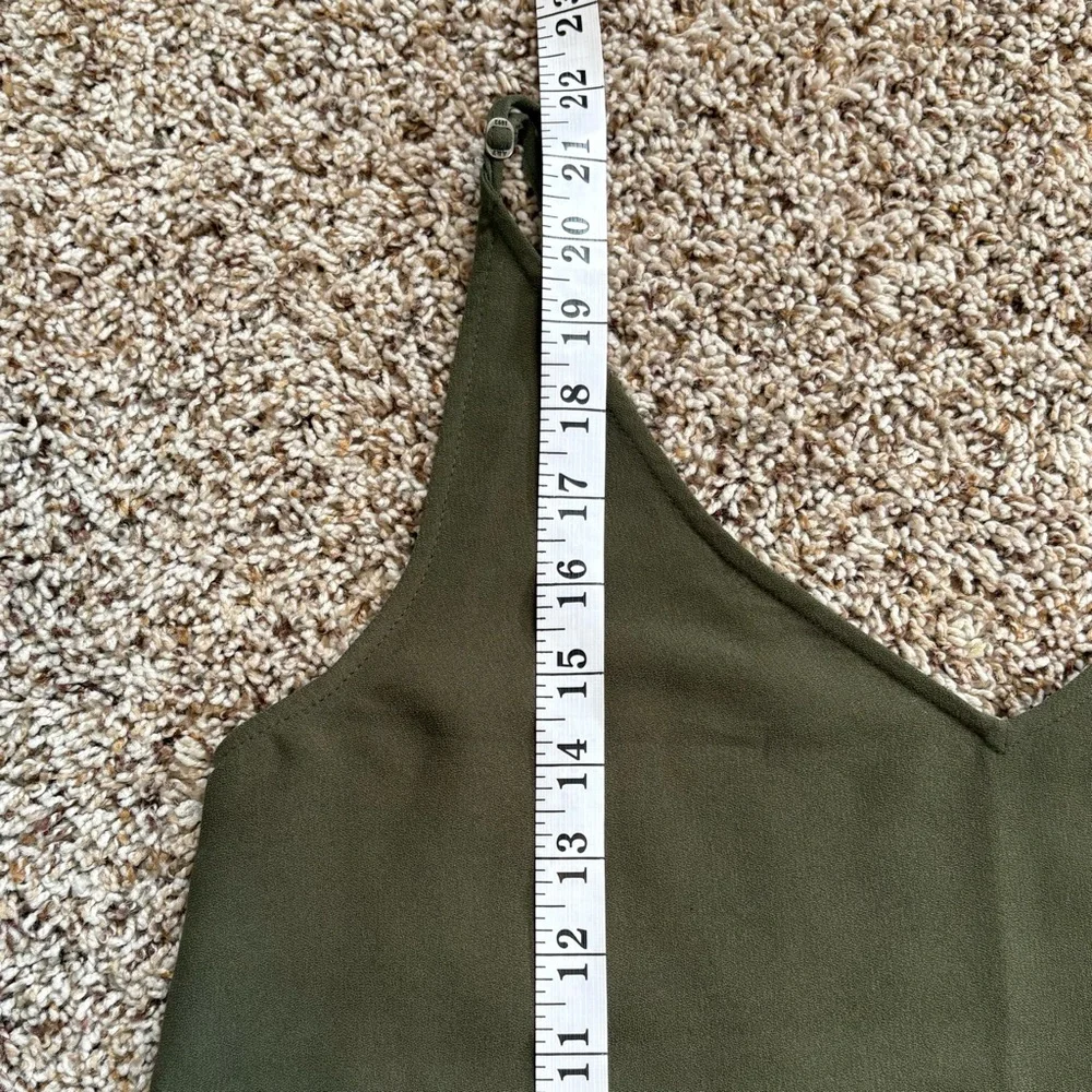 Abercrombie & Fitch Women’s Olive Green Sleeveless Blouse Tank Top Size Small - Picture 4 of 6